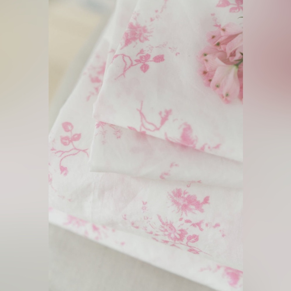 NWT Queen LoveShackFancy Pastiche De Bouquet Pink Floral Sheet Sets. - Picture 2 of 4